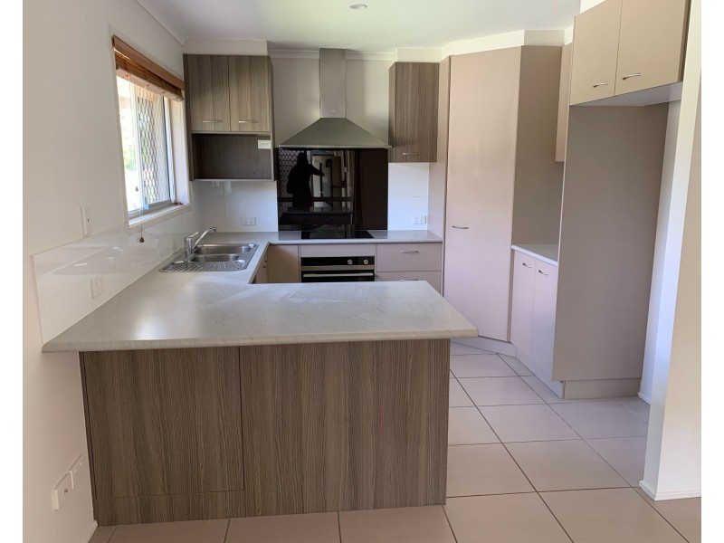 4 Ribwort Court, Shailer Park QLD 4128