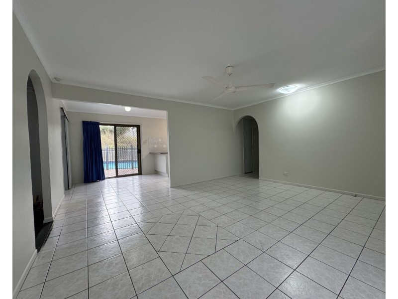 46 SPRINGFIELD CRESCENT, Daisy Hill QLD 4127