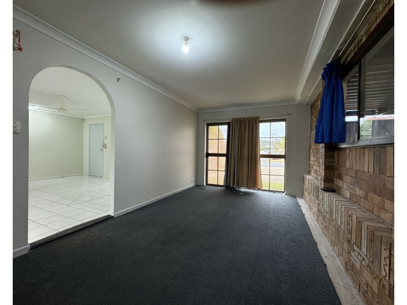 46 SPRINGFIELD CRESCENT, Daisy Hill QLD 4127