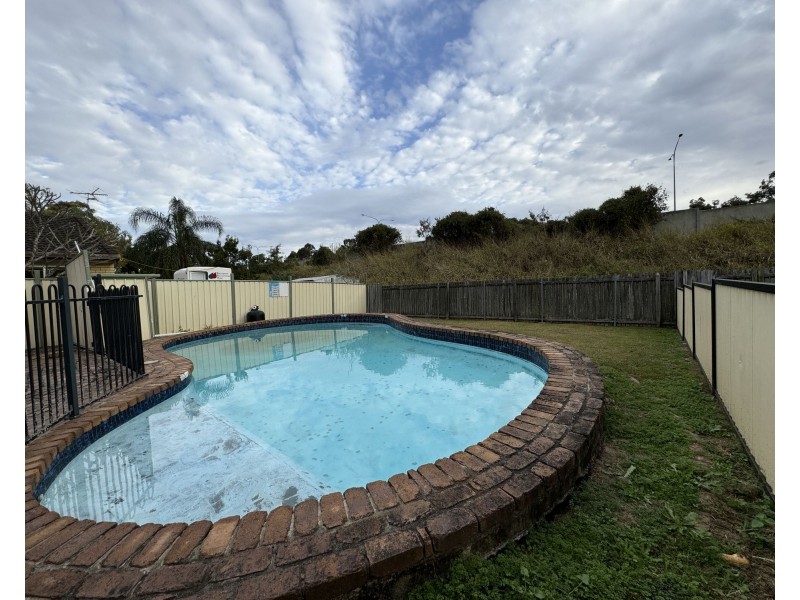 46 SPRINGFIELD CRESCENT, Daisy Hill QLD 4127