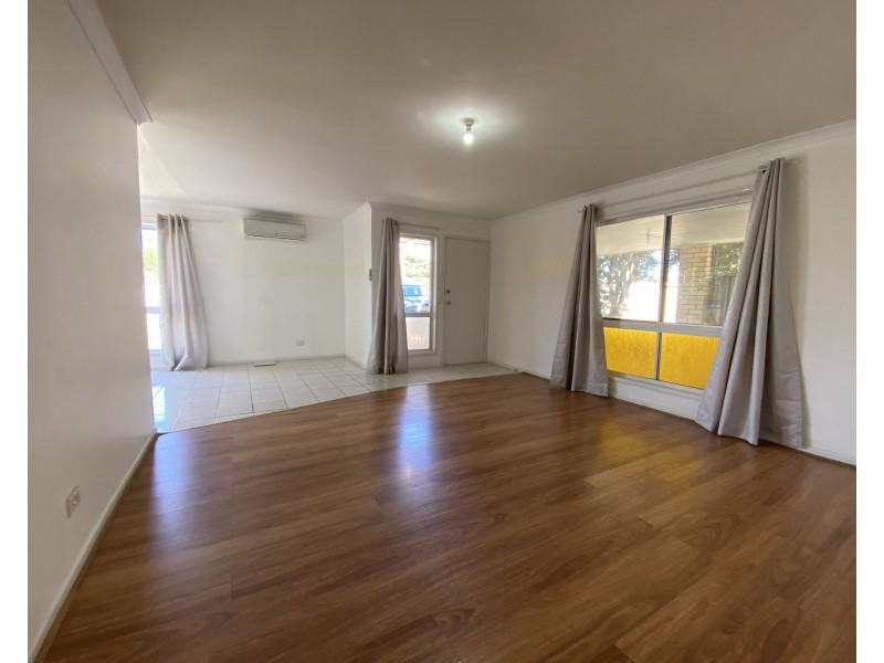 44 Springfield Crescent, Daisy Hill QLD 4127