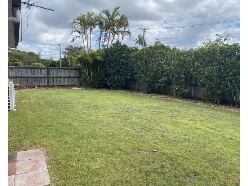 1 Stilton Court, Daisy Hill QLD 4127