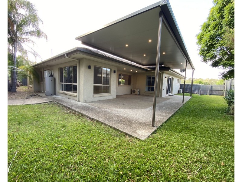 5/8 John Paul Drive, Daisy Hill QLD 4127