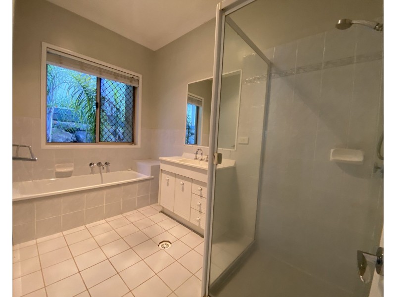 5/8 John Paul Drive, Daisy Hill QLD 4127