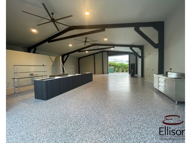 6-8 Atlantic Drive, Loganholme QLD 4129