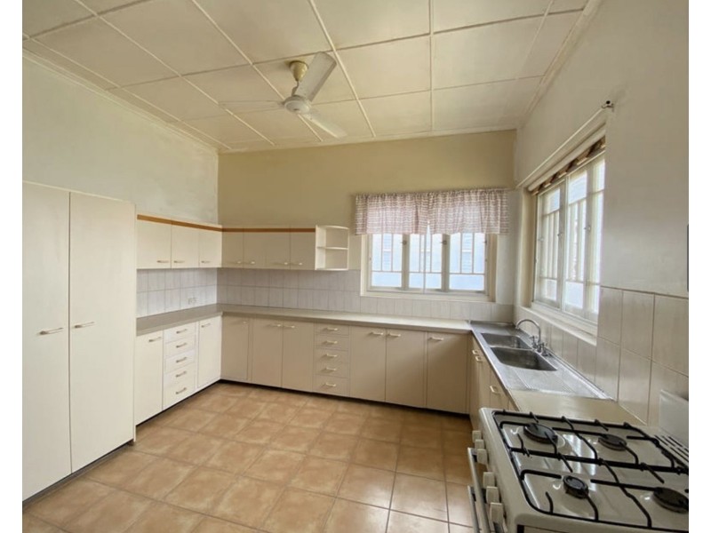 2 Campbell Street, Paddington QLD 4064