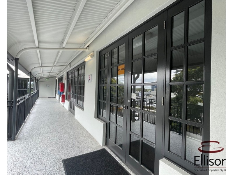 16/6 Vanessa Boulevard, Springwood QLD 4127
