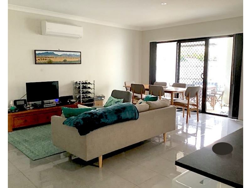 2 Doherty Place, Wakerley QLD 4154