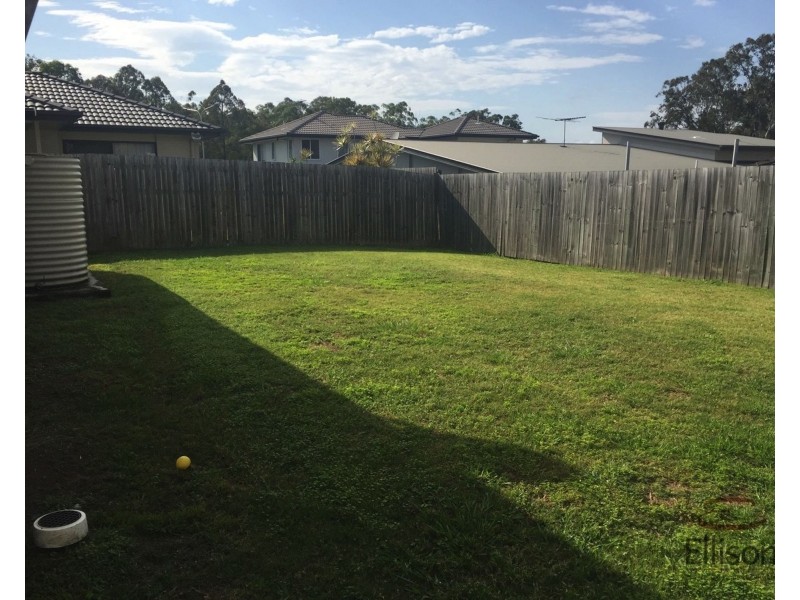 2 Doherty Place, Wakerley QLD 4154