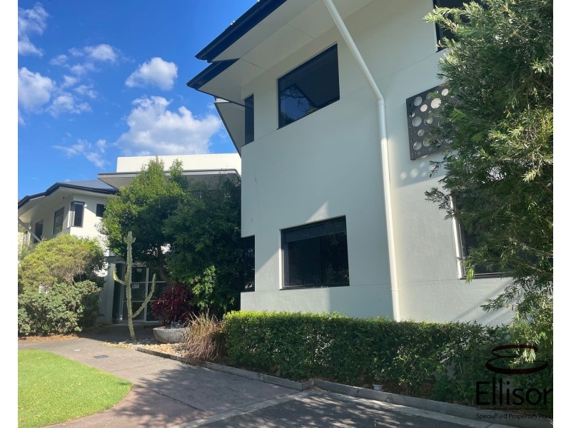 4B/2404 Logan Road, Eight Mile Plains QLD 4113