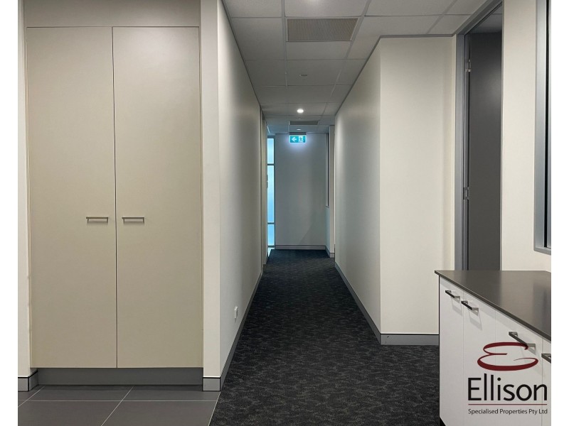 6GB/2728 Logan Road, Eight Mile Plains QLD 4113