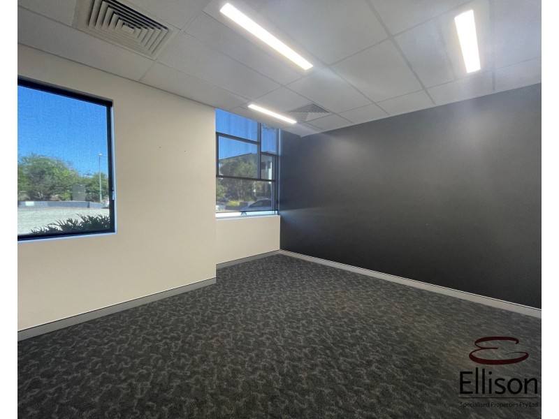 6GB/2728 Logan Road, Eight Mile Plains QLD 4113