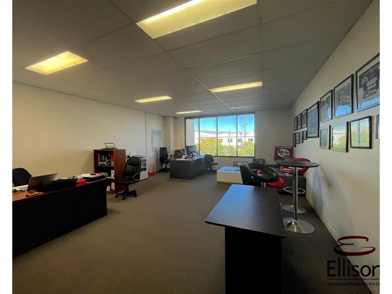 37-39 Nealdon Drive, Meadowbrook QLD 4131