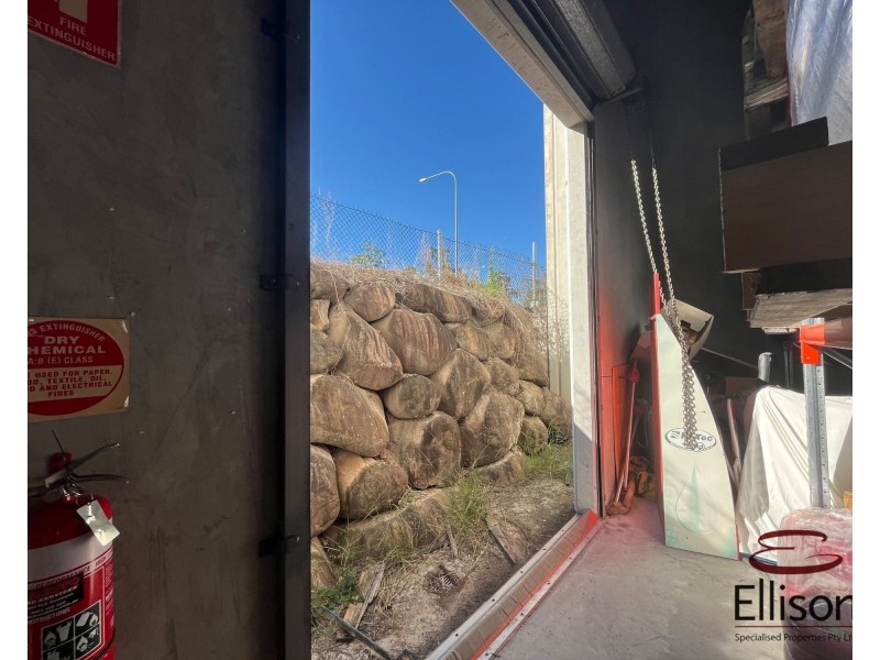 37-39 Nealdon Drive, Meadowbrook QLD 4131