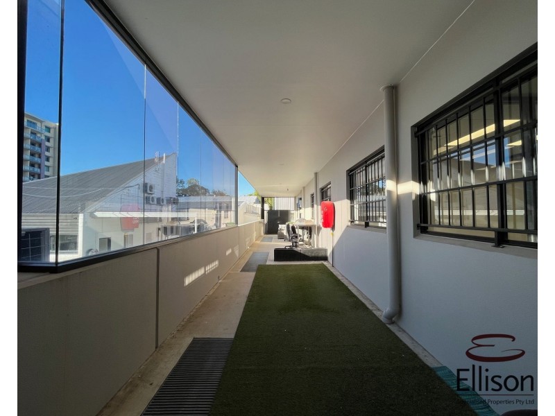 2/10 Paxton Street, Springwood QLD 4127