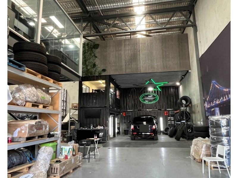 8/12-18 Ellerslie Road, Meadowbrook QLD 4131