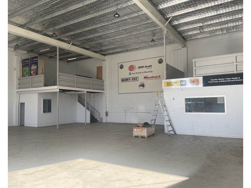 4042-4044 Pacific Highway, Loganholme QLD 4129