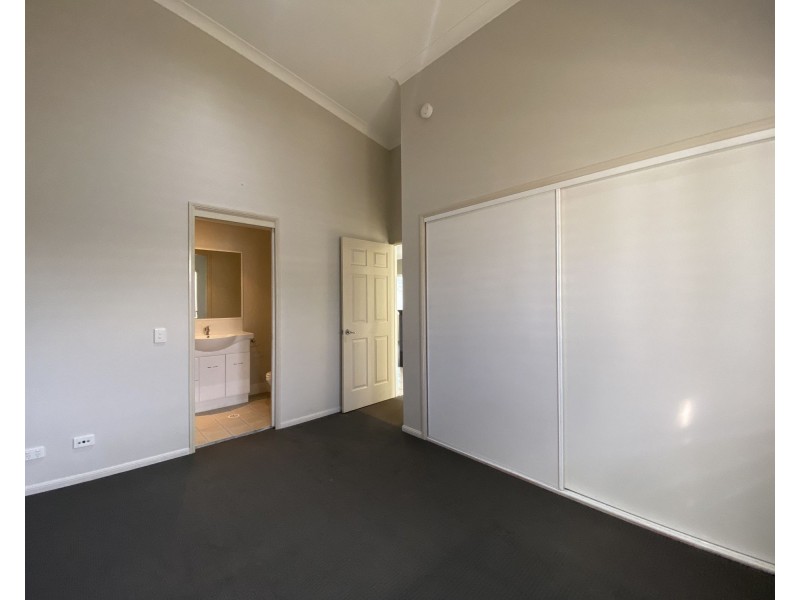 44/57-63 Mary Street, Kingston QLD 4114
