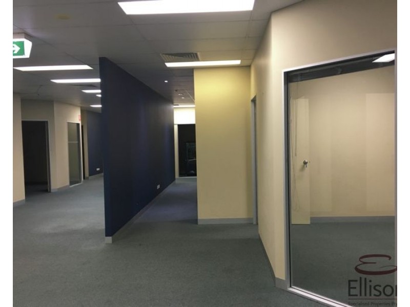 2/3970 Pacific Highway, Loganholme QLD 4129