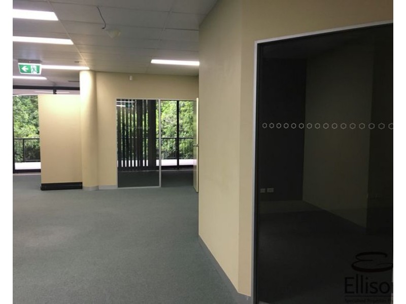 2/3970 Pacific Highway, Loganholme QLD 4129