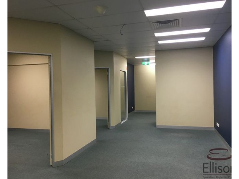 2/3970 Pacific Highway, Loganholme QLD 4129