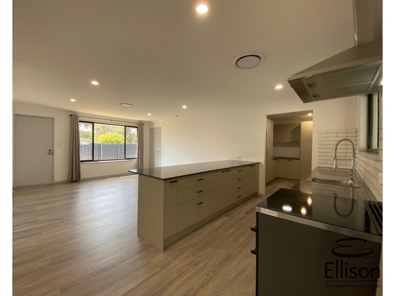 128 Wilson Street, Labrador QLD 4215