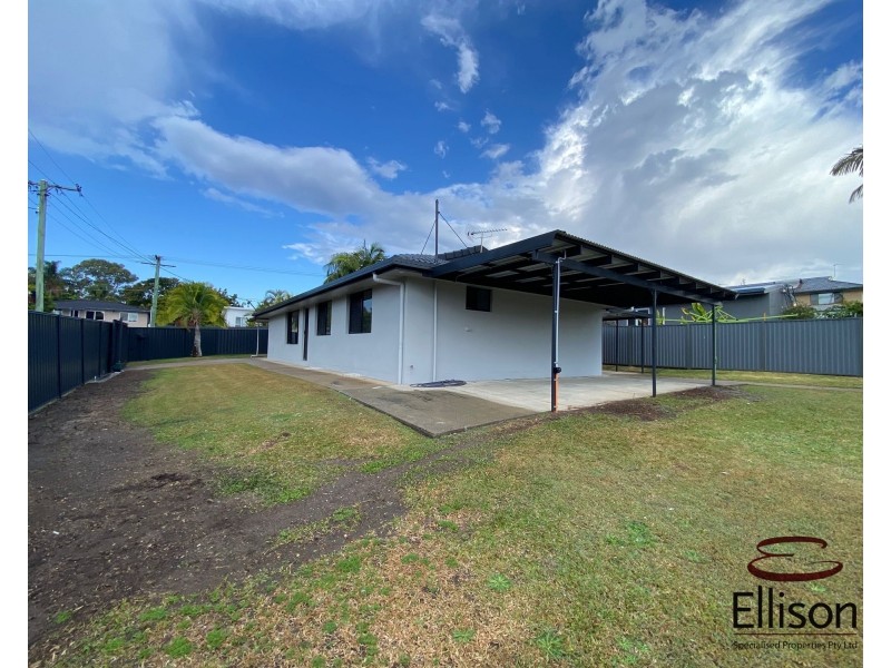 128 Wilson Street, Labrador QLD 4215