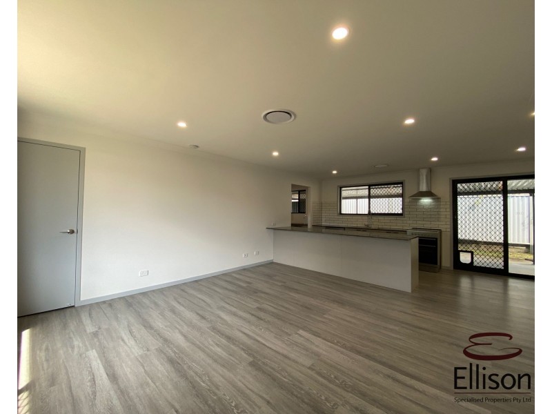 128 Wilson Street, Labrador QLD 4215