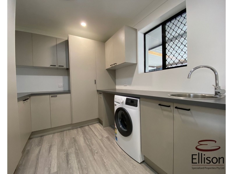128 Wilson Street, Labrador QLD 4215