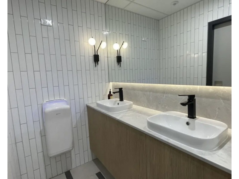 Suite 4.02/301 Coronation Drive, Milton QLD 4064