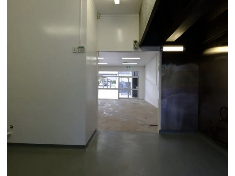 Shop 9/3-15 Dennis Road, Springwood QLD 4127