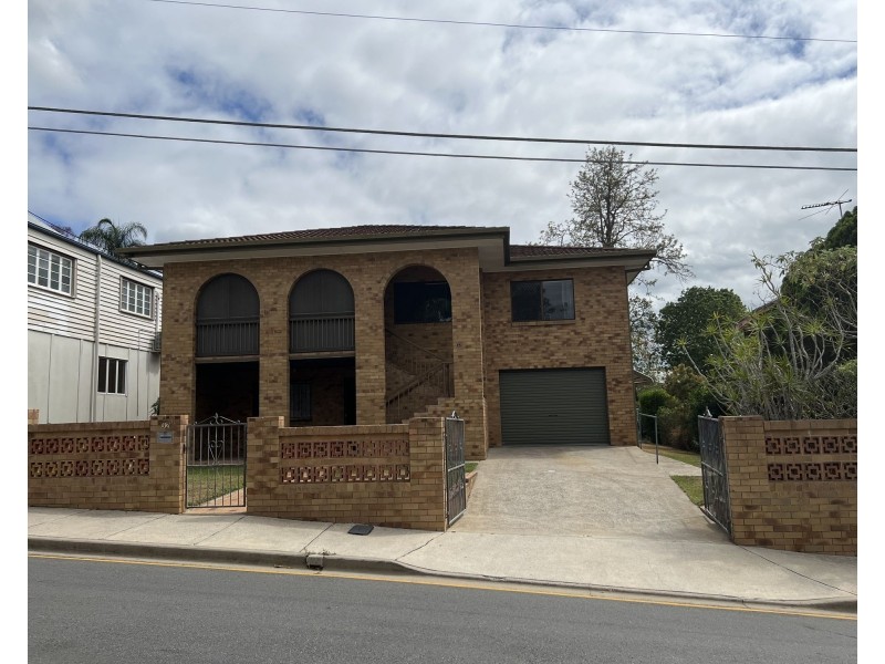 32 Ross Street, Woolloongabba QLD 4102