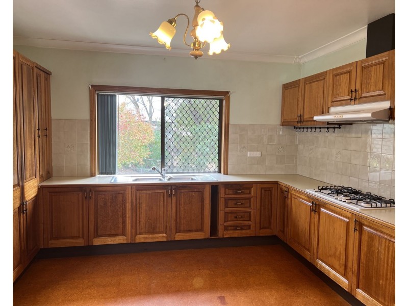 32 Ross Street, Woolloongabba QLD 4102