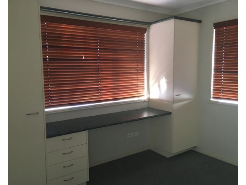 3/4 Horizon Drive, Beenleigh QLD 4207