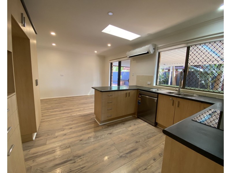 1 Stilton Court, Daisy Hill QLD 4127