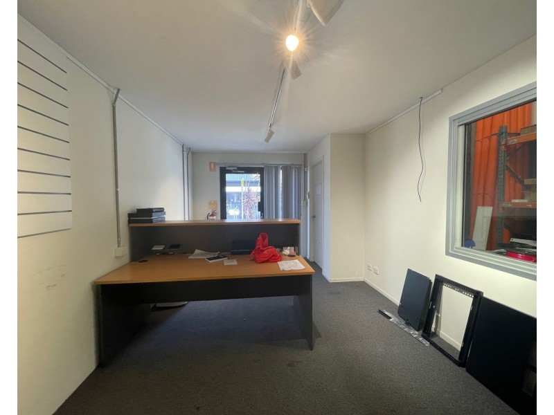 16/33 Meakin Road, Meadowbrook QLD 4131