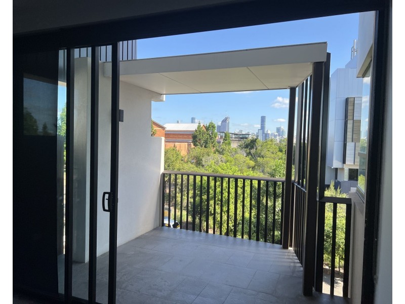 301/21 Peter Doherty Street, Dutton Park QLD 4102