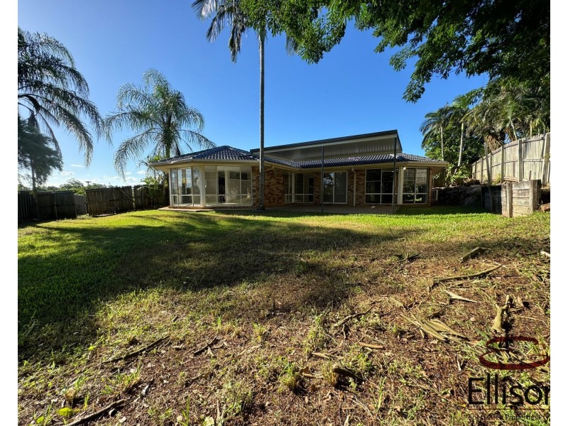 11 Carnea Place, Regents Park QLD 4118