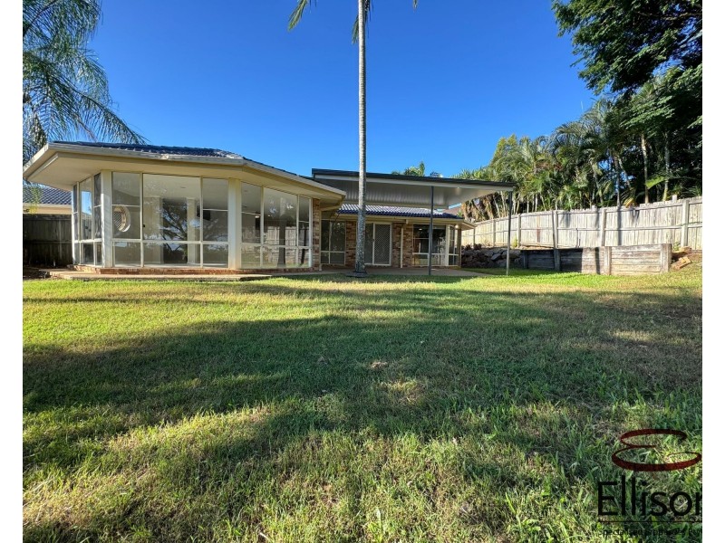 11 Carnea Place, Regents Park QLD 4118