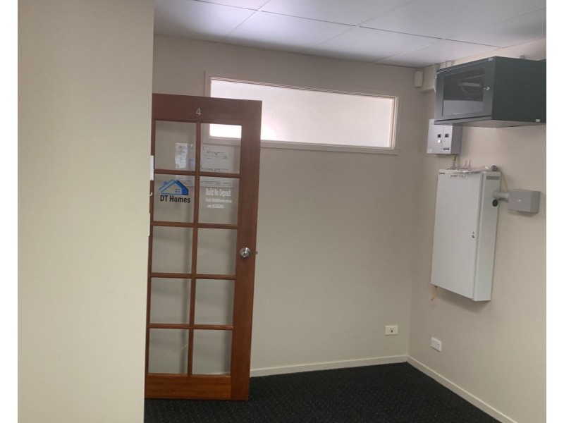 Suite 4 West 2 Fortune Street, Coomera QLD 4209