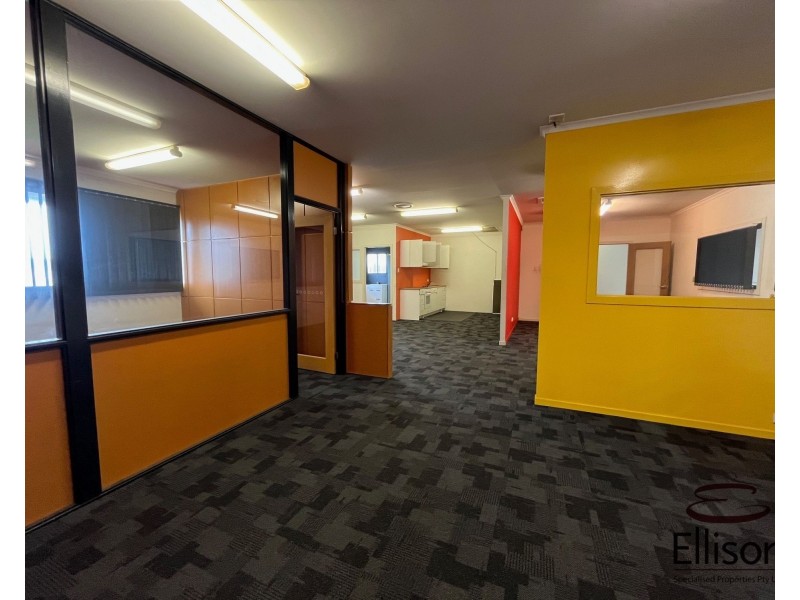 2/20 Old Pacific Highway, Yatala QLD 4207