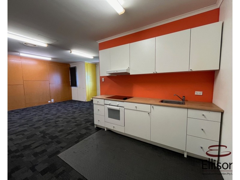 2/20 Old Pacific Highway, Yatala QLD 4207