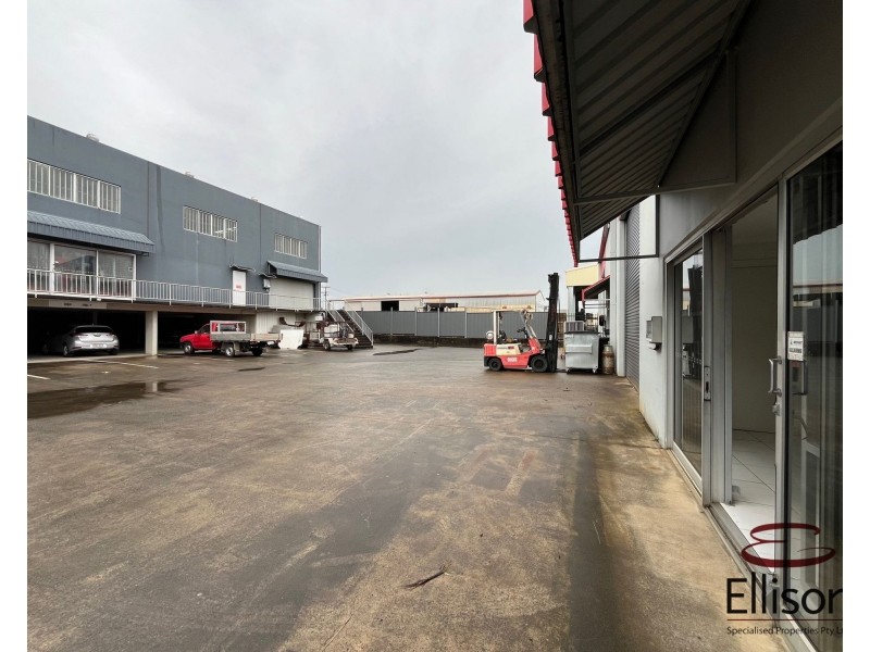 2/20 Old Pacific Highway, Yatala QLD 4207