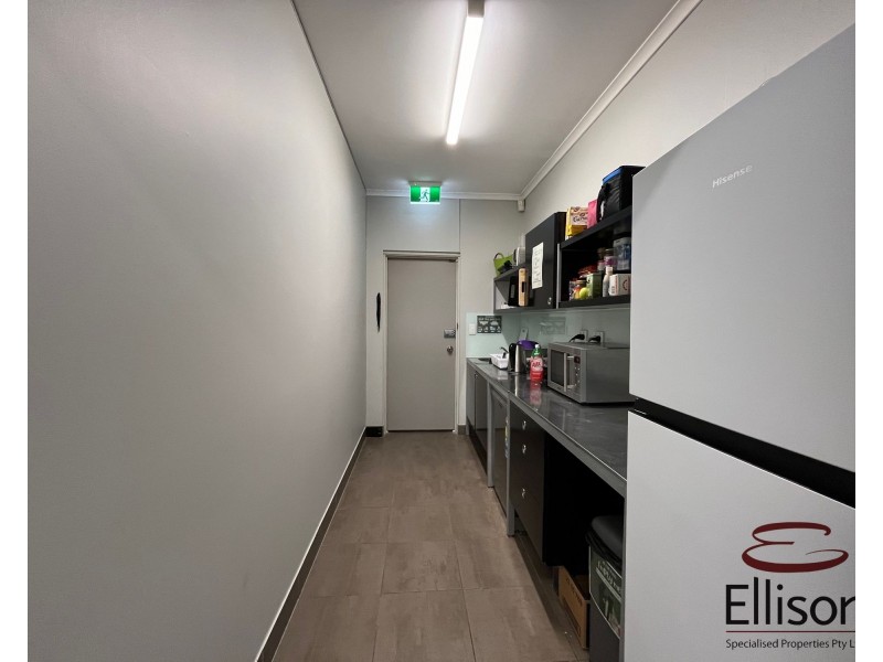 2/24 Vanessa Boulevard, Springwood QLD 4127