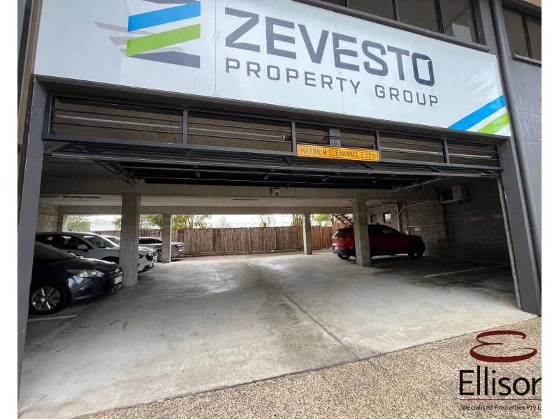 2/24 Vanessa Boulevard, Springwood QLD 4127