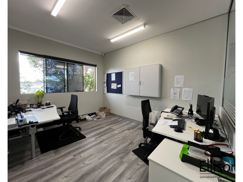 2/24 Vanessa Boulevard, Springwood QLD 4127