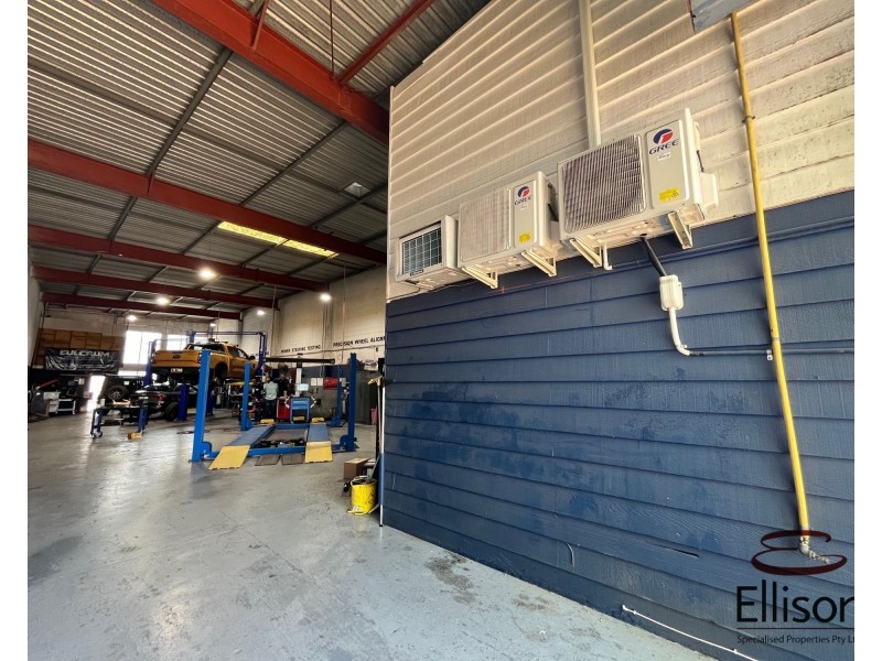 1&2/3335 Pacific Highway, Slacks Creek QLD 4127