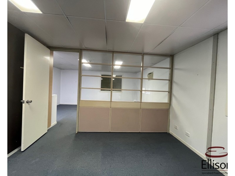 19/8 Riverland Drive, Loganholme QLD 4129