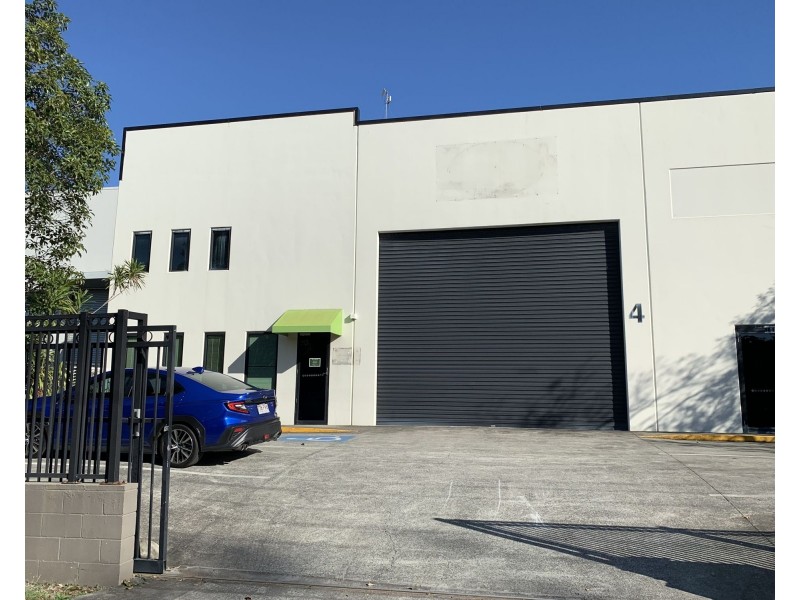 4/70-74 Meakin Road, Meadowbrook QLD 4131