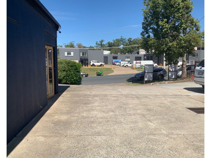 1/17 Manufacturer Drive, Molendinar QLD 4214